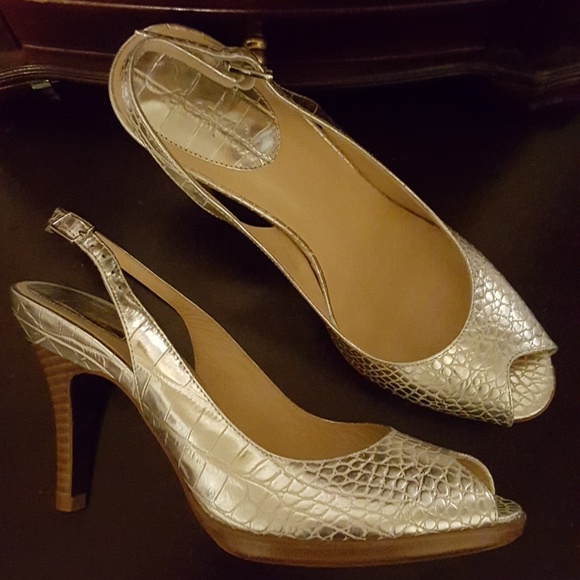 cole haan rose gold sandals